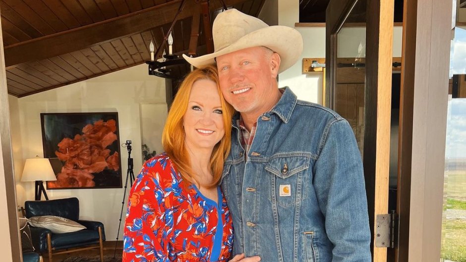 Ree Drummond poses with her husband Ladd Drummond