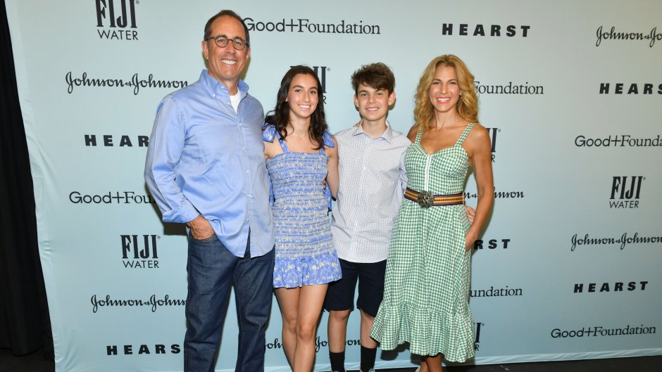Jerry Seinfeld poses with wife Jessica and kids on red carpet