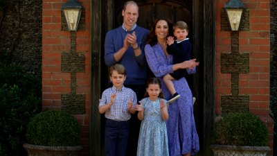 Princess Kate and Prince William clap their hands with kids George, Charlotte and Louis