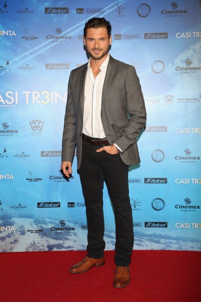 Adan Canto on red carpet