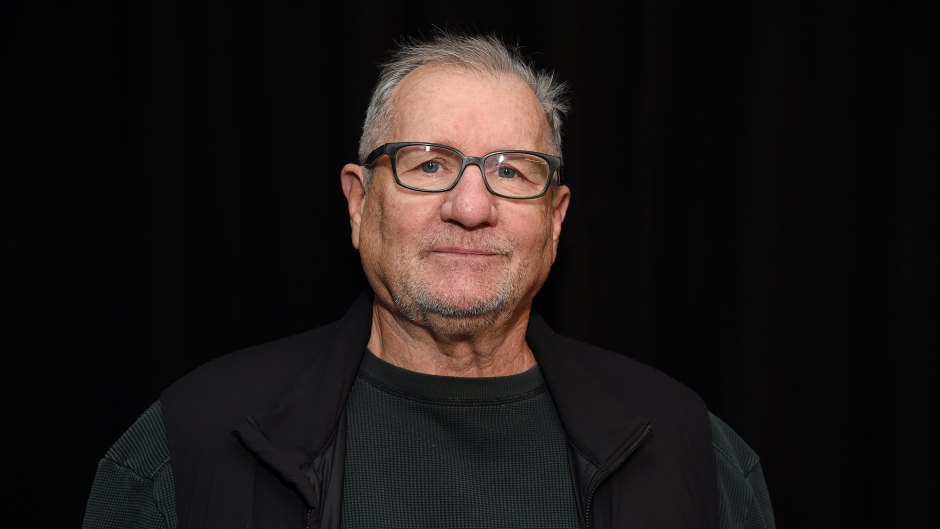 Ed O'Neill smiled in portrait