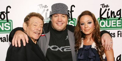 Actors Jerry Stiller and Kevin James and actress Leah Remini on red carpet