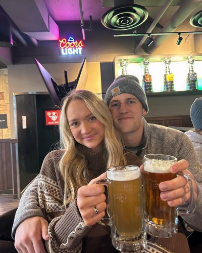 Paige Drummond drinks beer with boyfriend David