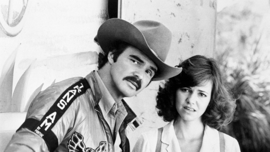 Burt Reynolds and Sally Field on movie set