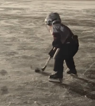 Carrie Underwood's son Jacob playing hockey