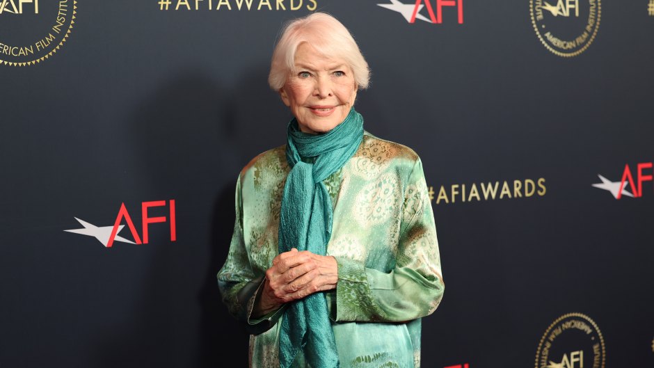 Ellen Burstyn Proud She's Still Working at 91 With Acting Roles
