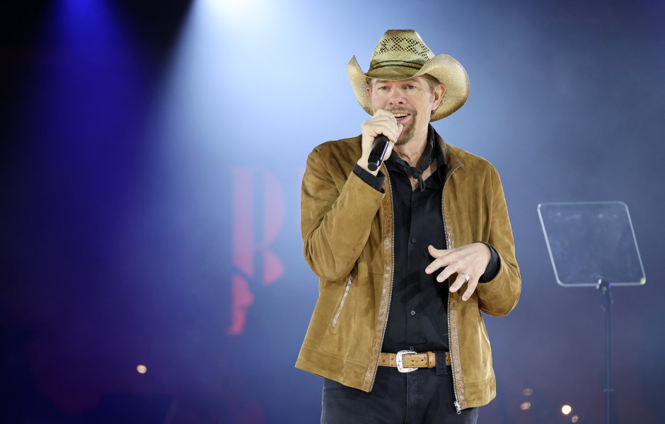 Toby Keith Remembered in All-Star Tribute at 2024 CMT Awards 2 Months After Death