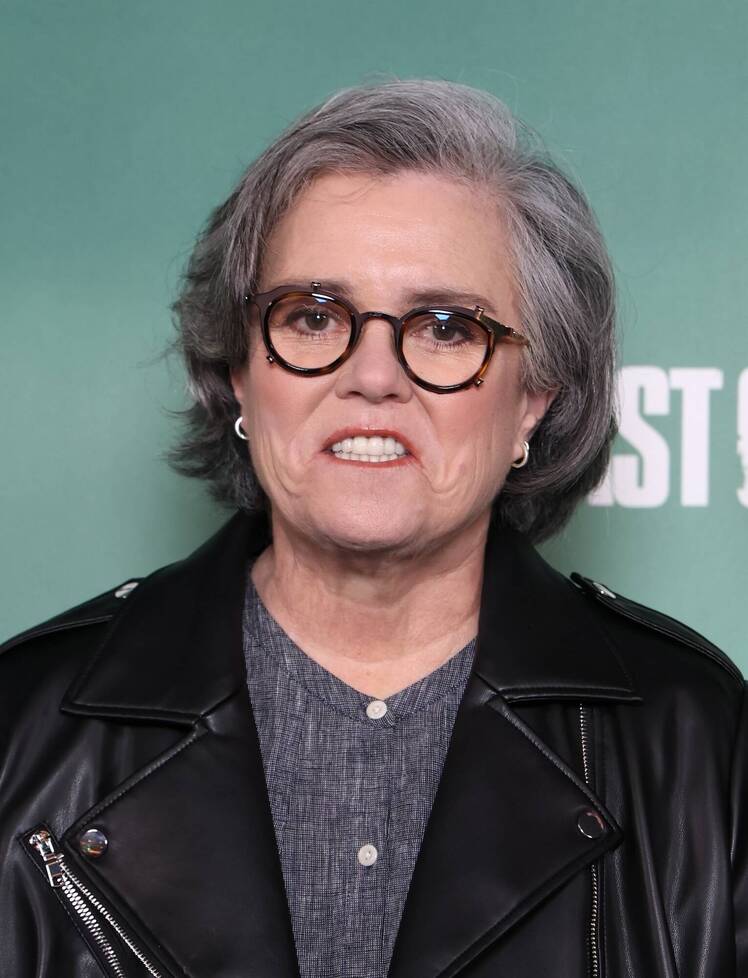 GettyImages-2209607960 Rosie O’Donnell Stuns Fans With Dramatic Weight Loss Transformation